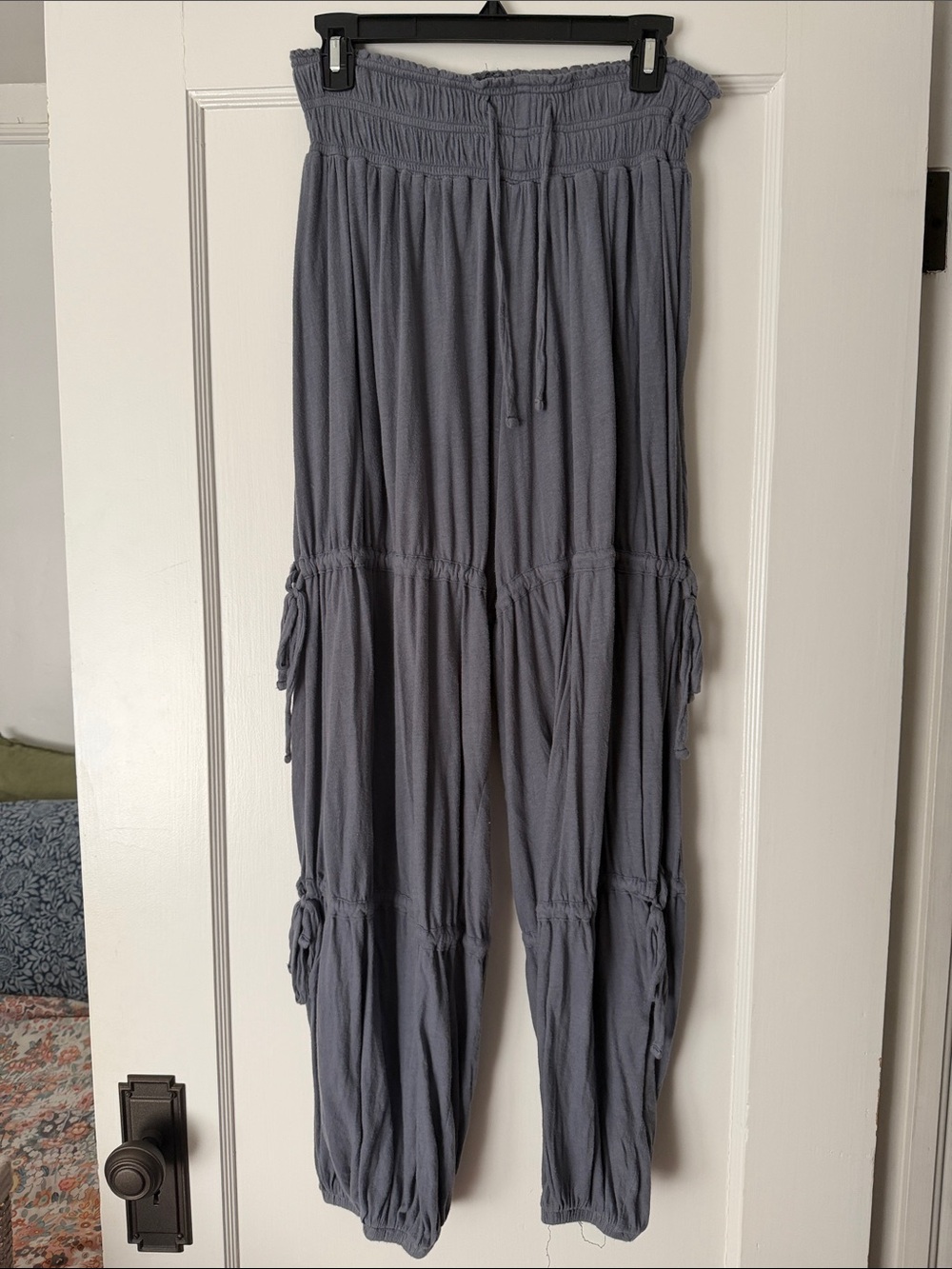 UO size medium pants